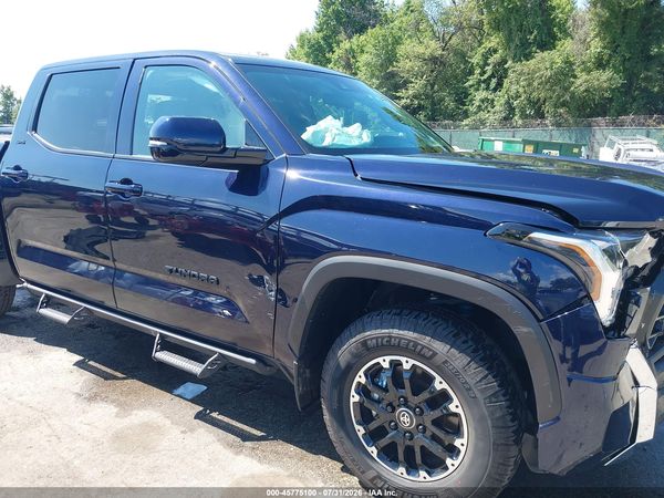 2026 TOYOTA TUNDRA SR5 CREWMAX 5.5' BED