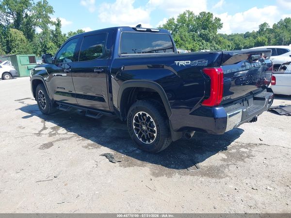 2026 TOYOTA TUNDRA SR5 CREWMAX 5.5' BED