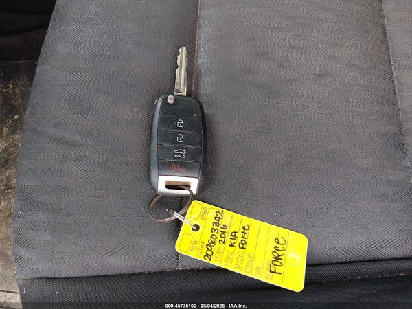 2016 KIA FORTE LX
