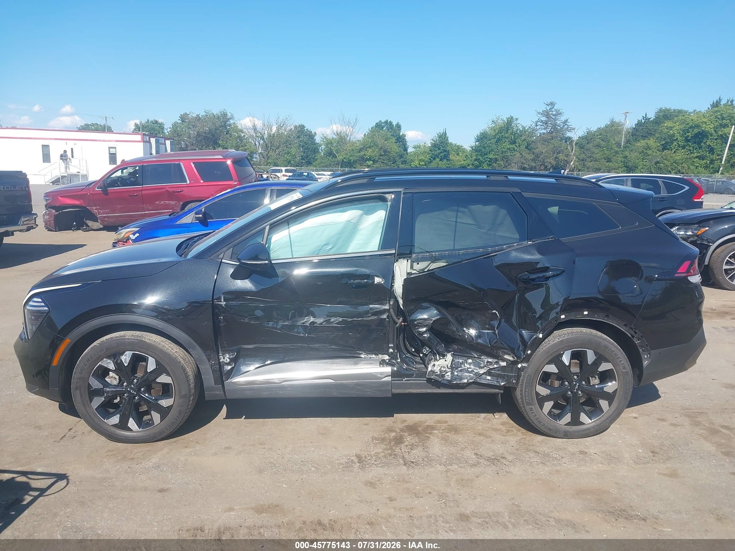 2023 KIA SPORTAGE PLUG-IN HYBRID X-LINE PRESTIGE