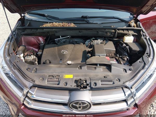 2018 TOYOTA HIGHLANDER LIMITED PLATINUM
