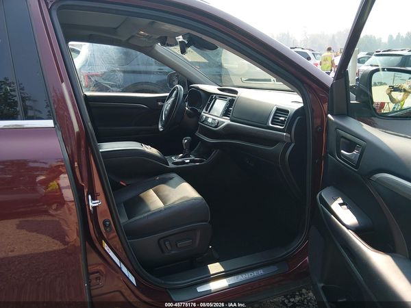 2018 TOYOTA HIGHLANDER LIMITED PLATINUM