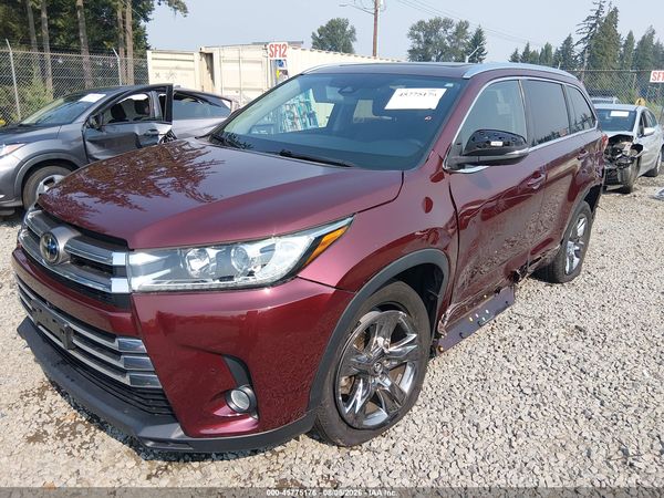 2018 TOYOTA HIGHLANDER LIMITED PLATINUM
