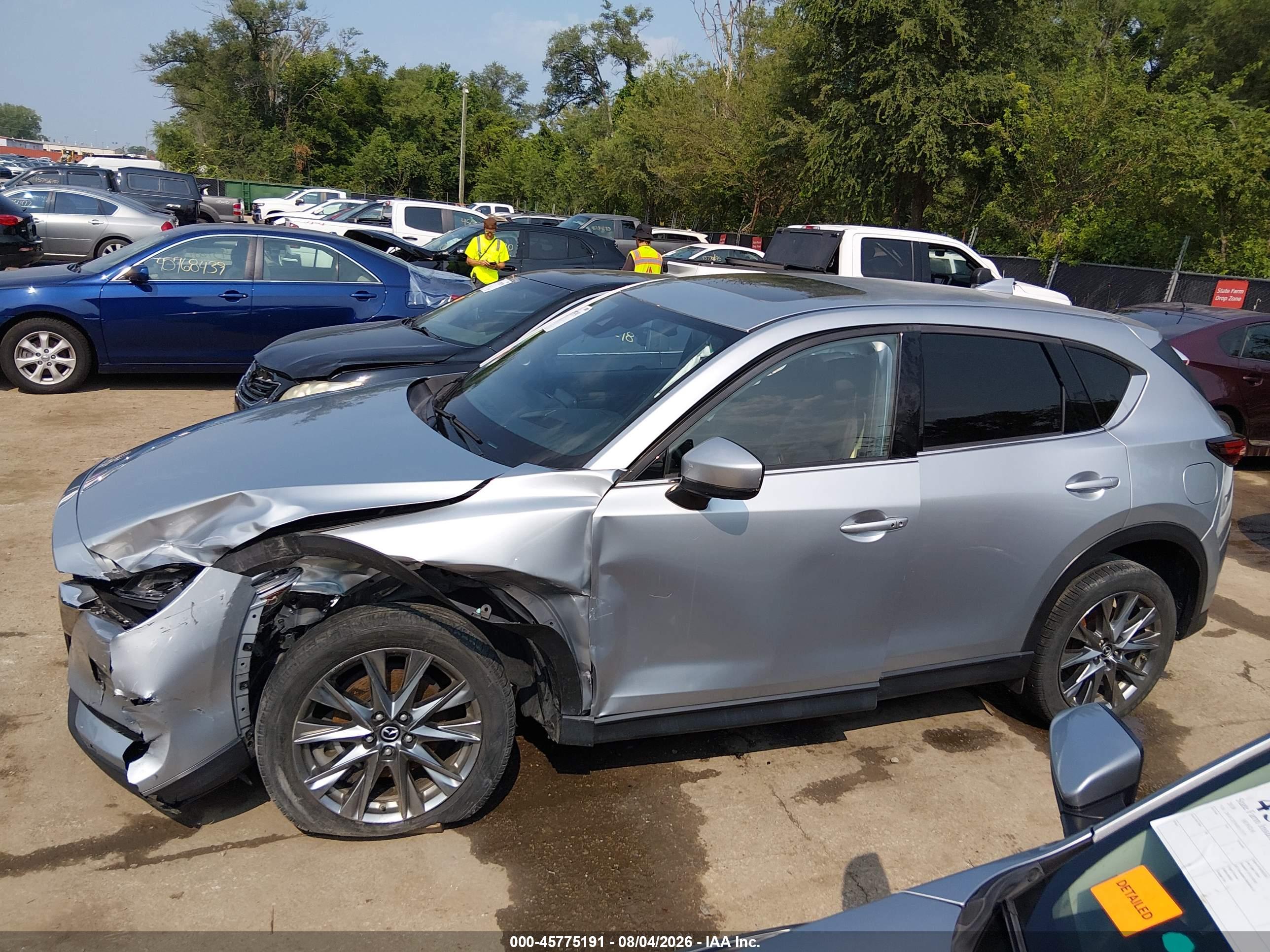 2019 MAZDA CX-5 SIGNATURE
