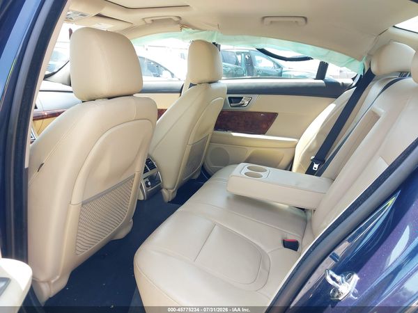2012 JAGUAR XF