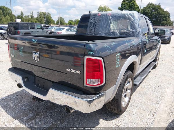 2017 RAM 1500 LARAMIE  4X4 5'7 BOX
