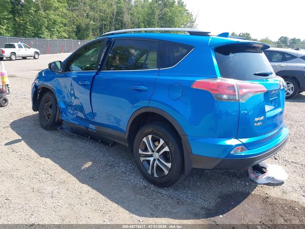 2017 TOYOTA RAV4 LE — I3
