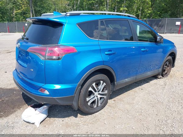 2017 TOYOTA RAV4 LE — I4
