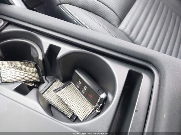 2024 LAND ROVER DISCOVERY P300 S