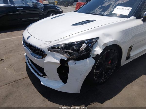 2019 KIA STINGER GT