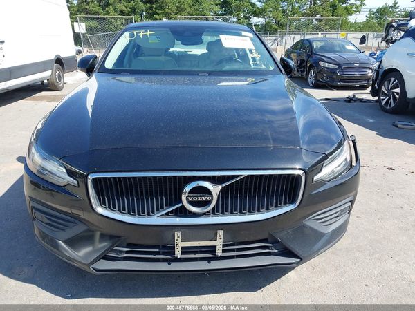 2019 VOLVO S60 T5 MOMENTUM