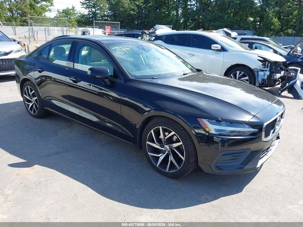 2019 VOLVO S60 T5 MOMENTUM
