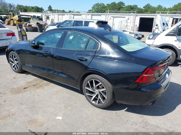 2019 VOLVO S60 T5 MOMENTUM