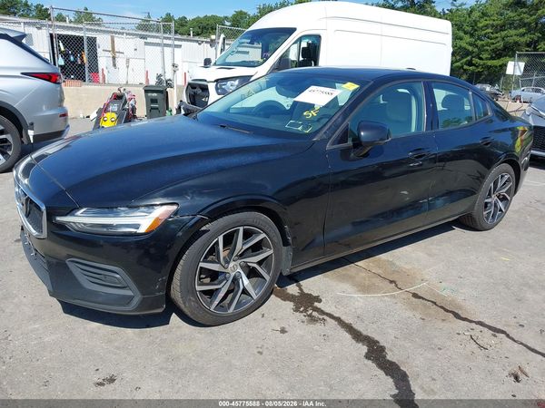 2019 VOLVO S60 T5 MOMENTUM