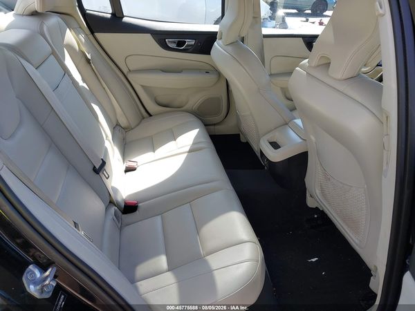 2019 VOLVO S60 T5 MOMENTUM