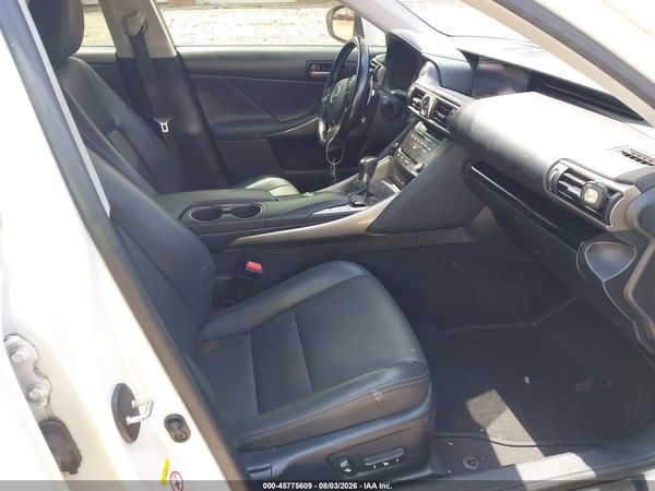 2017 LEXUS IS 300