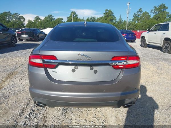 2015 JAGUAR XF 2.0T PREMIUM