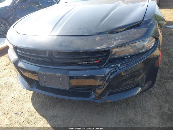 2016 DODGE CHARGER SXT