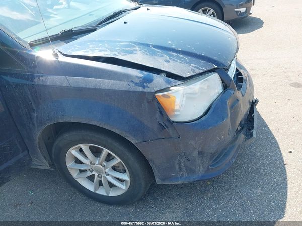2016 DODGE GRAND CARAVAN SXT — I152