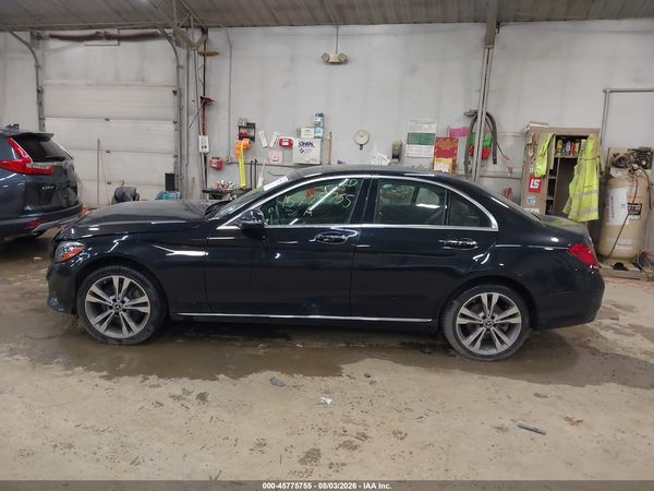 2019 MERCEDES-BENZ C 300
