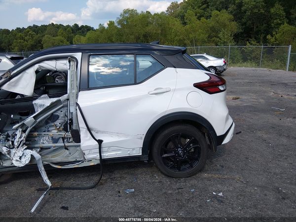2023 NISSAN KICKS SR XTRONIC CVT