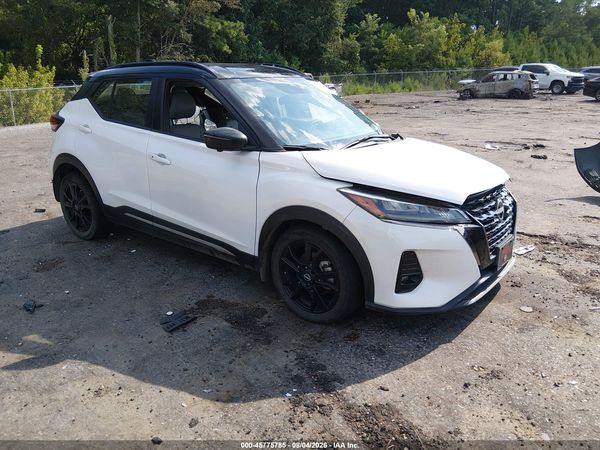 2023 NISSAN KICKS SR XTRONIC CVT