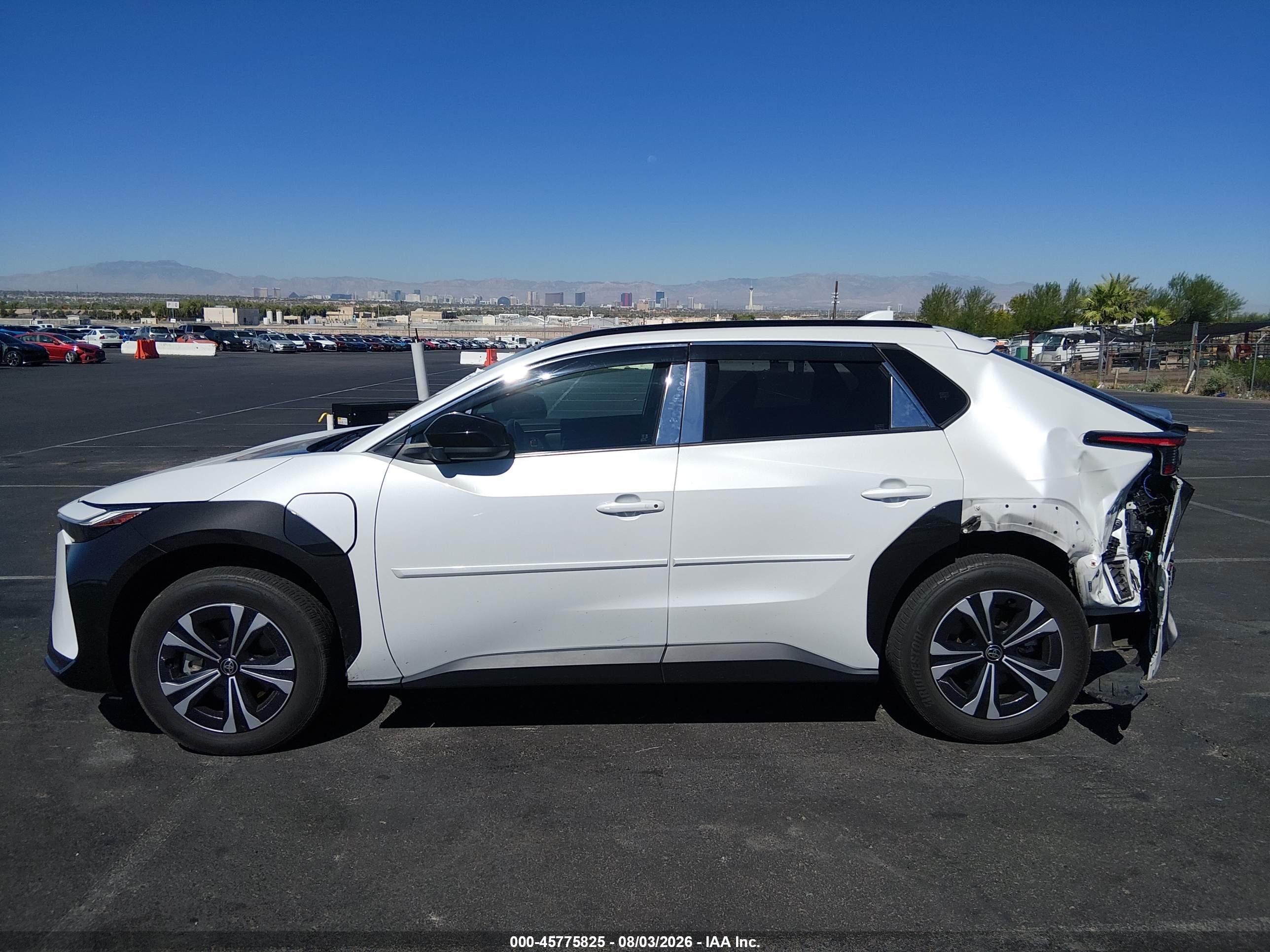 2023 TOYOTA BZ4X XLE
