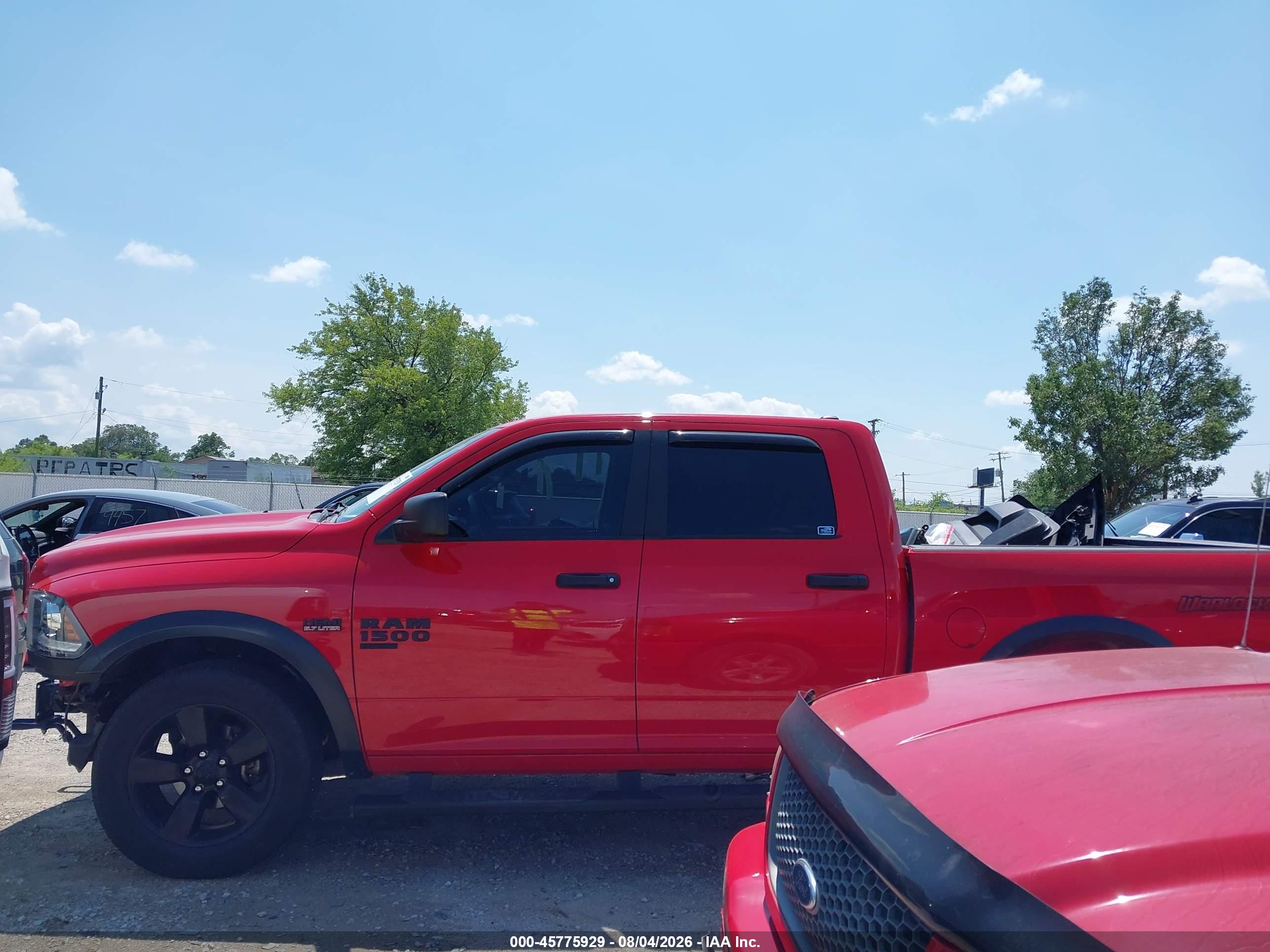 2020 RAM 1500 CLASSIC WARLOCK  4X4 5'7 BOX