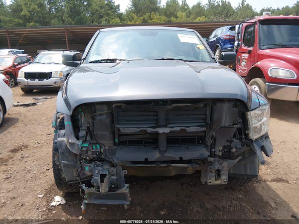 2016 RAM 1500 SLT