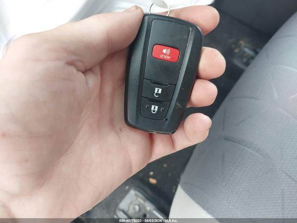 2019 TOYOTA RAV4 HYBRID XLE
