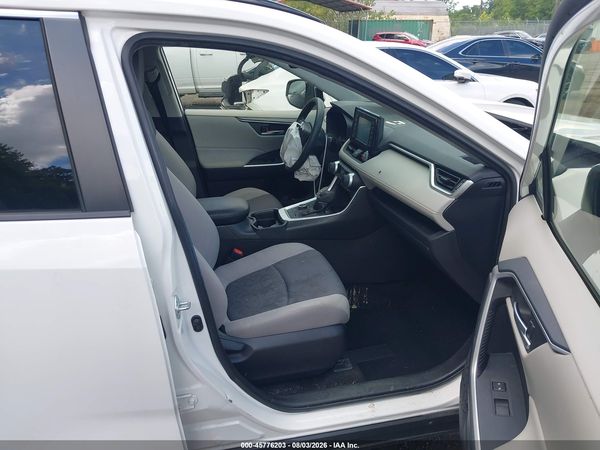 2019 TOYOTA RAV4 HYBRID XLE