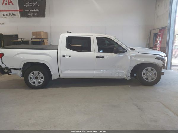2026 TOYOTA TUNDRA SR CREWMAX 5.5' BED