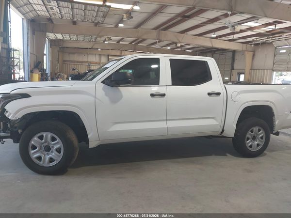 2026 TOYOTA TUNDRA SR CREWMAX 5.5' BED