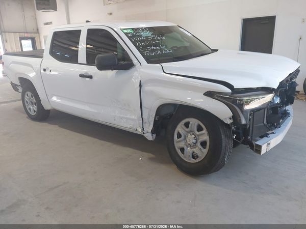 2026 TOYOTA TUNDRA SR CREWMAX 5.5' BED