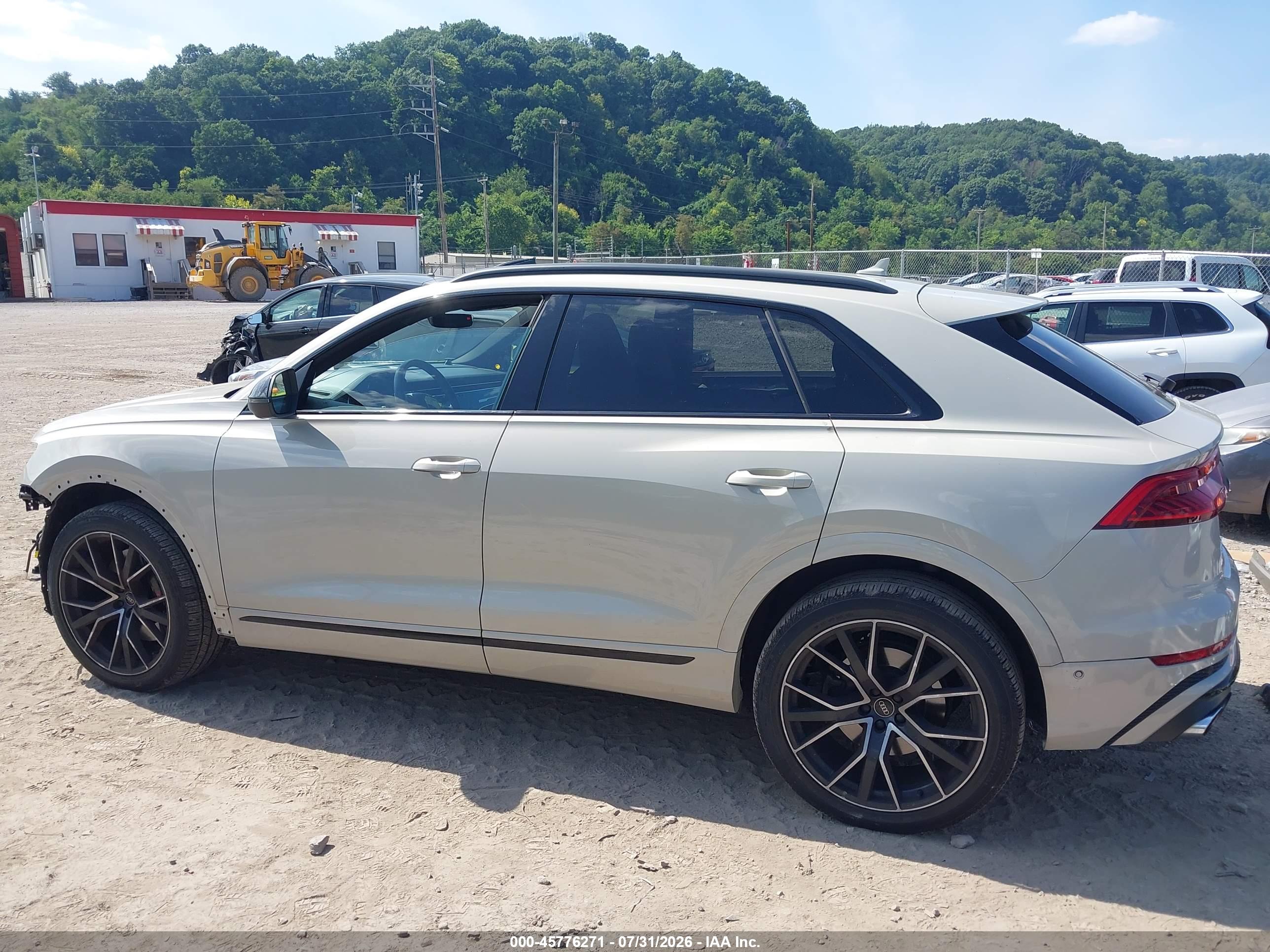 2021 AUDI SQ8