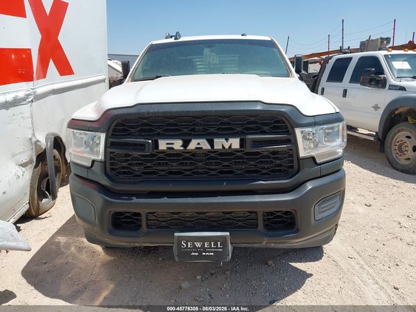 2022 RAM 2500 TRADESMAN  4X4 8' BOX
