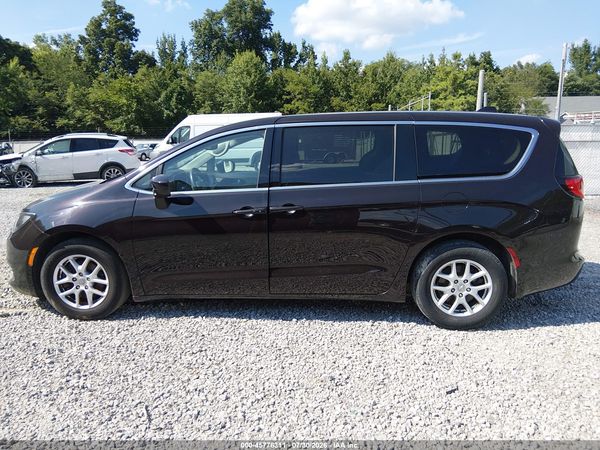 2017 CHRYSLER PACIFICA LX