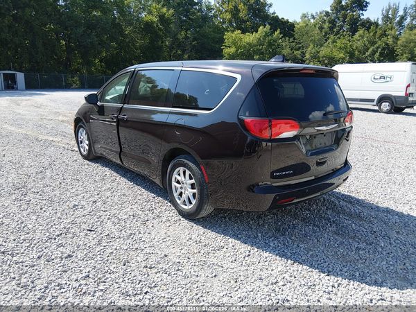 2017 CHRYSLER PACIFICA LX