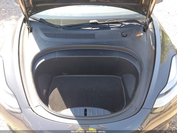 2018 TESLA MODEL 3 LONG RANGE/PERFORMANCE