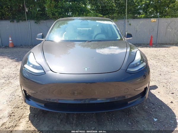 2018 TESLA MODEL 3 LONG RANGE/PERFORMANCE
