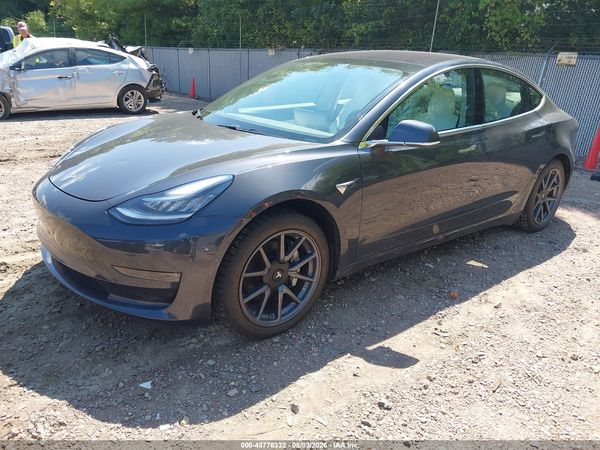 2018 TESLA MODEL 3 LONG RANGE/PERFORMANCE