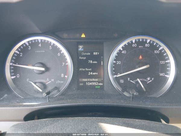 2017 TOYOTA HIGHLANDER XLE