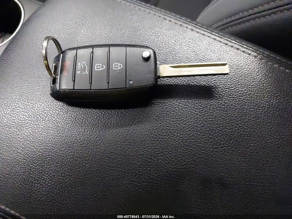 2016 KIA SORENTO 2.4L LX