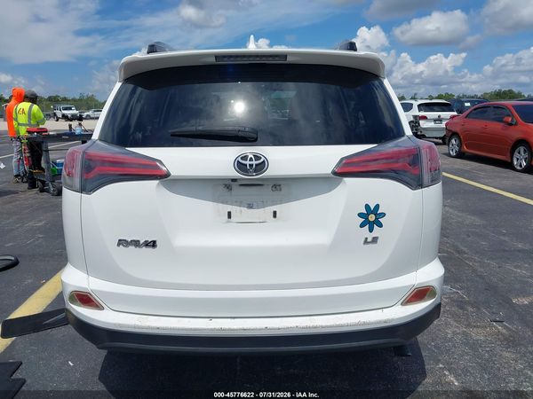2018 TOYOTA RAV4 LE