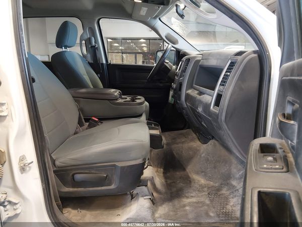 2018 RAM 1500 TRADESMAN  4X4 5'7 BOX