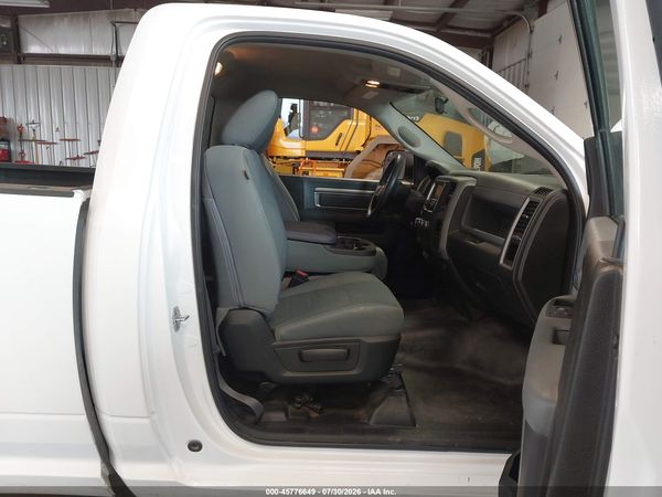 2019 RAM 1500 CLASSIC TRADESMAN  4X4 8' BOX