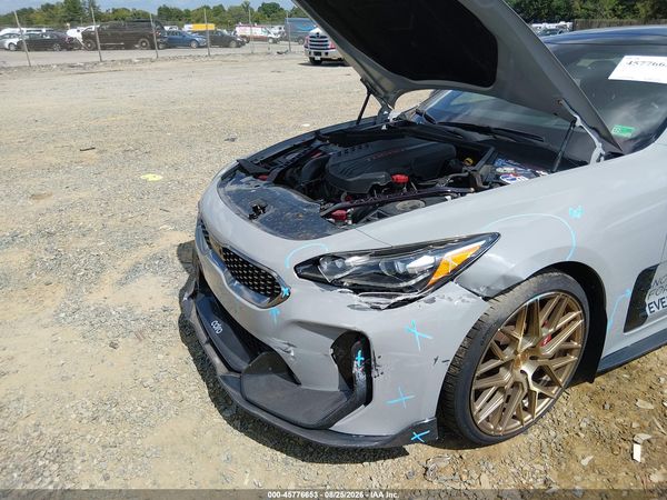 2022 KIA STINGER GT2