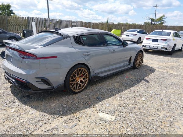 2022 KIA STINGER GT2