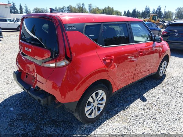 2022 KIA SOUL LX