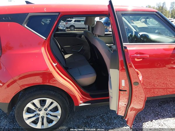 2022 KIA SOUL LX